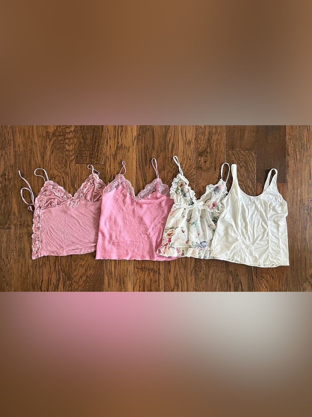 Camisole 4-Piece Set in Pink & White Size Medium